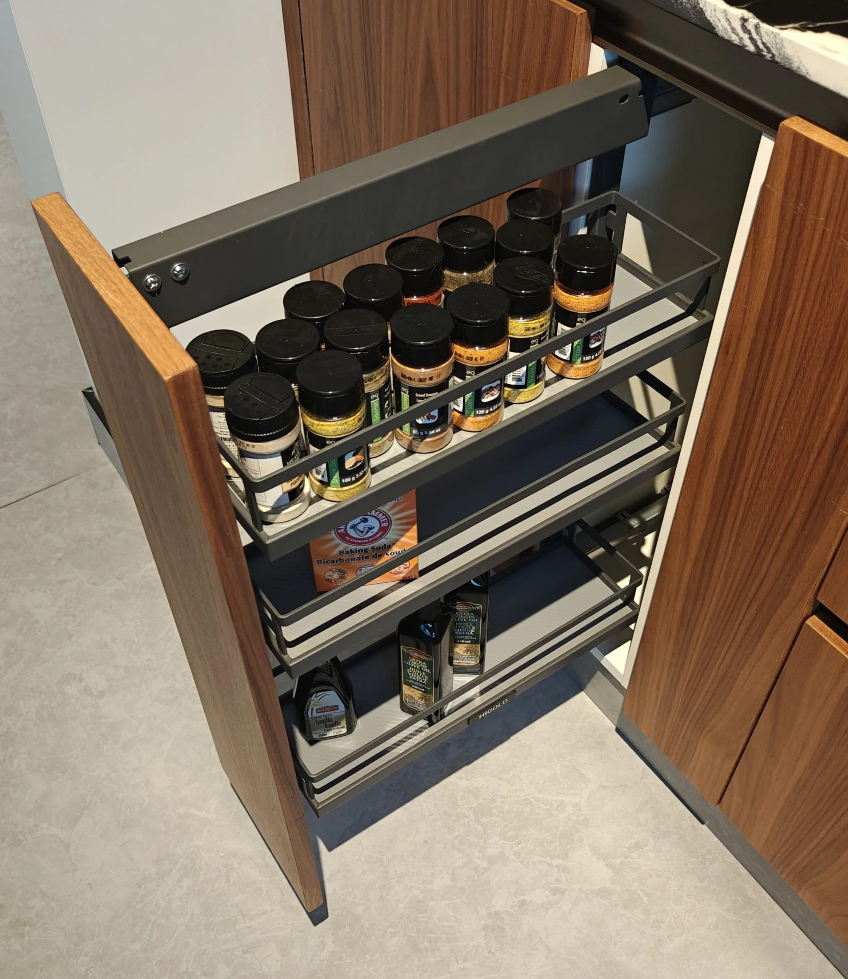 Soft-Close Spice Rack Drawer Insert