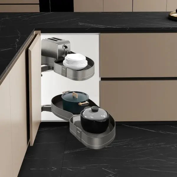 [1020071] Encanto Revolving Saucer (Left)